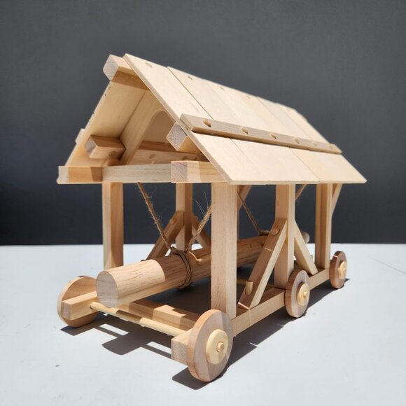 New Handcrafted Battering Ram Wooden Model History Social Studies Decor Wood - Picture 5 of 12